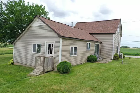 2508 E Downington, Deckerville, MI 48427