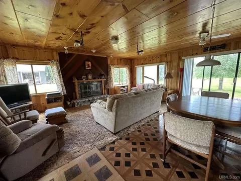 30664 Co Rd 557, Arnold, MI 49819 photo 10