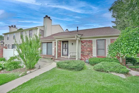 38693 Golfview, Clinton Township, MI 48038