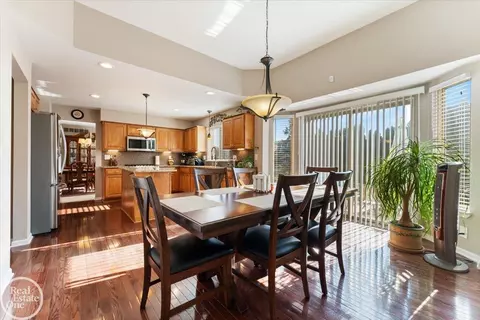 48548 Pin Oak, Macomb, MI 48044 photo 14