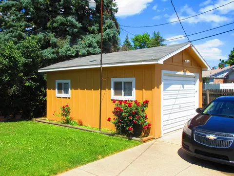 Exterior - 3462 Ridgecliffe, Flint, MI 48532 photo 2 of 4