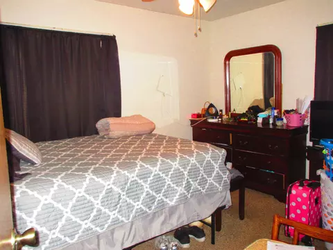 Bedroom - 3462 Ridgecliffe, Flint, MI 48532 photo 1 of 3