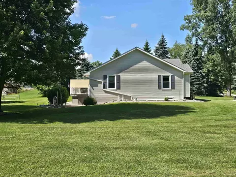 Exterior - 7748 Riverview, Owosso, MI 48867 photo 3 of 8