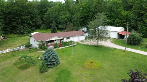 3949 M94 # N, Manistique, MI 49854