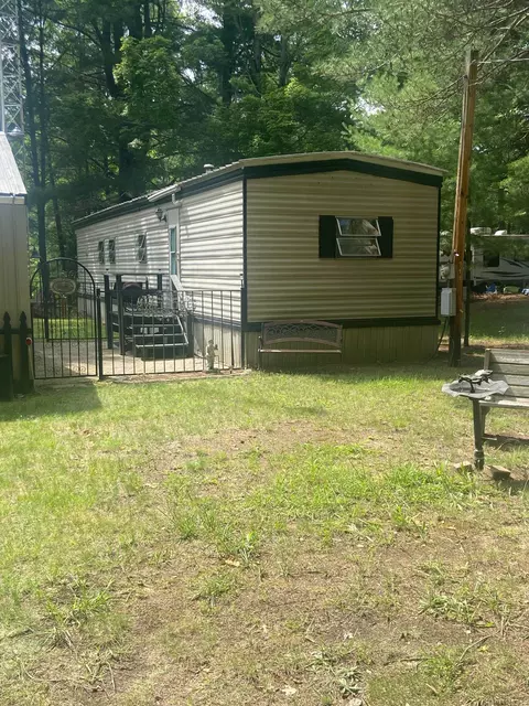711 Rivers Ter, Gladwin, MI 48624 photo 23
