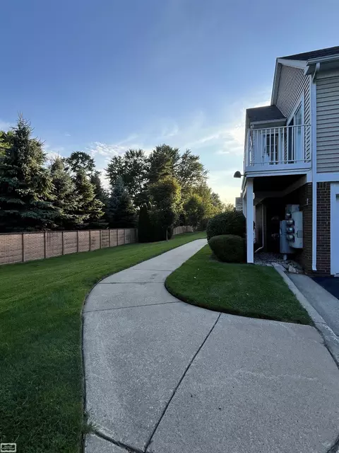 4372 Berkshire, Sterling Heights, MI 48314