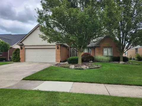 51542 Willow Spgs, Macomb, MI 48042