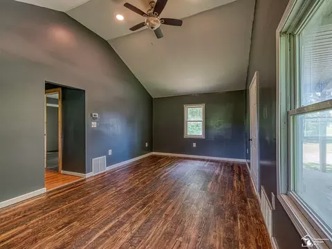 Living - 12181 Oelke, Maybee, MI 48159 photo 2 of 3