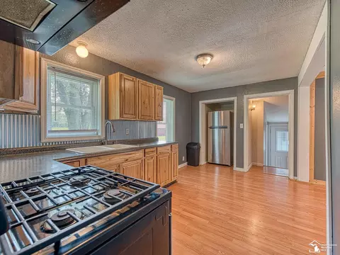 Entry Way - 12181 Oelke, Maybee, MI 48159 photo 1 of 2