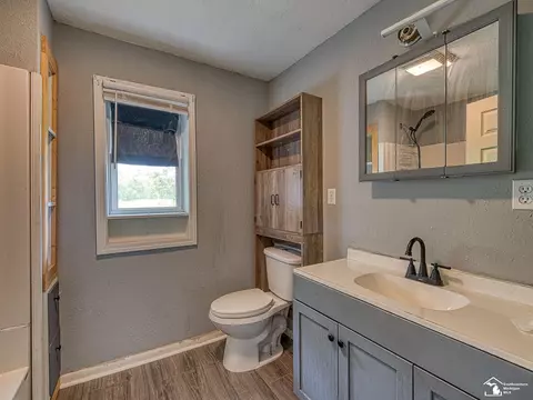 Bath - 12181 Oelke, Maybee, MI 48159 photo 1 of 1