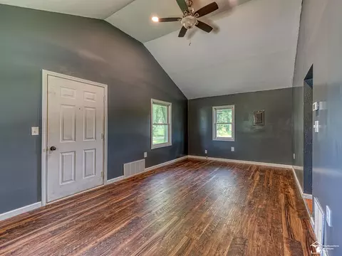 Living - 12181 Oelke, Maybee, MI 48159 photo 3 of 3