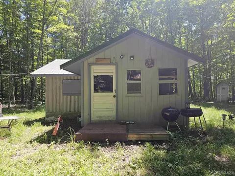 tbd Ponozzo, Iron River, MI 49935