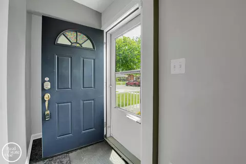 Entry Way - 1258 Hampton, Grosse Pointe Woods, MI 48236 photo 1 of 1