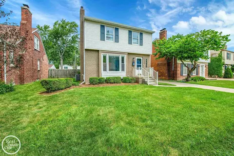 Exterior - 1258 Hampton, Grosse Pointe Woods, MI 48236 photo 6 of 6