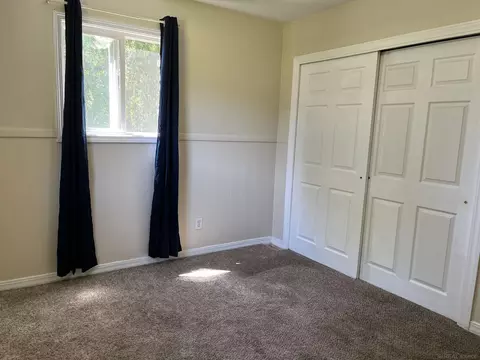 1814 E Willard, Lansing, MI 48910 photo 4