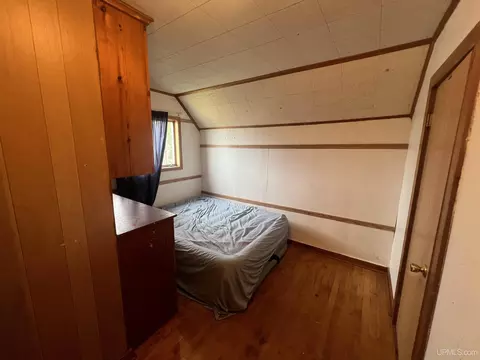 Bedroom - 9 2nd, South Range, MI 49963 photo 1 of 4