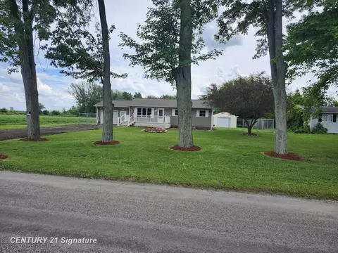 6288 Becker, Saginaw, MI 48601