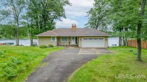 N3748 Moon Lake, Iron Mountain, MI 49801