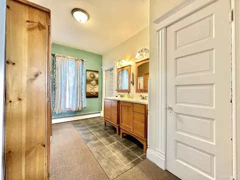 Bath - 512 S 13th, Escanaba, MI 49829 photo 6 of 6