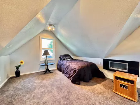 Bedroom - 512 S 13th, Escanaba, MI 49829 photo 13 of 15