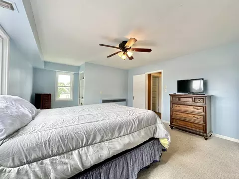 Bedroom - 512 S 13th, Escanaba, MI 49829 photo 9 of 15