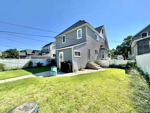 Exterior - 512 S 13th, Escanaba, MI 49829 photo 6 of 9