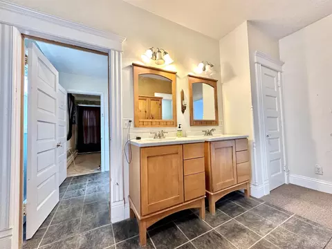 Bath - 512 S 13th, Escanaba, MI 49829 photo 3 of 6
