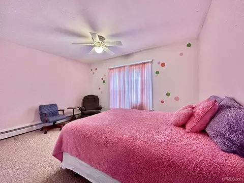 Bedroom - 512 S 13th, Escanaba, MI 49829 photo 5 of 15