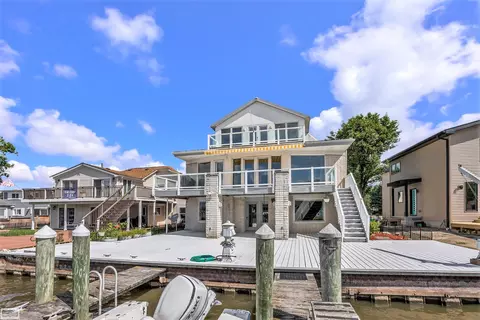 31700 N River Rd, Harrison Township, MI 48045