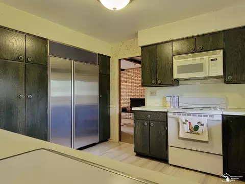 3770 N Custer, Monroe, MI 48162 photo 10
