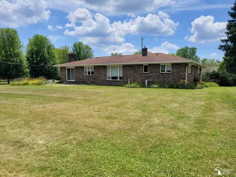 3770 N Custer, Monroe, MI 48162 photo 3