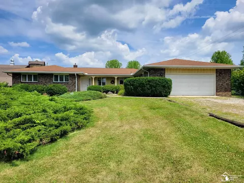 3770 N Custer, Monroe, MI 48162