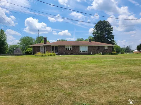 3770 N Custer, Monroe, MI 48162 photo 4