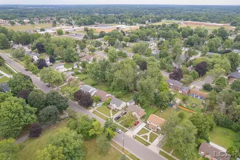 View/Area - 536 Budlong, Adrian, MI 49221 photo 5 of 6