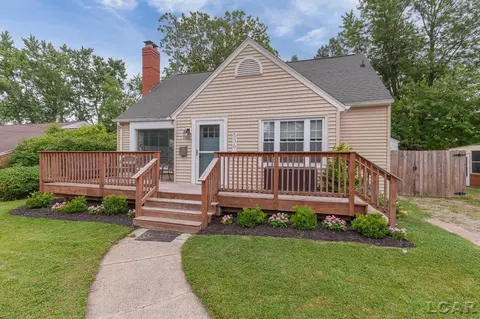 Exterior - 536 Budlong, Adrian, MI 49221 photo 2 of 7