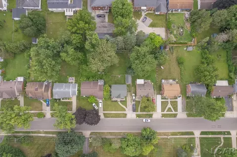 View/Area - 536 Budlong, Adrian, MI 49221 photo 2 of 6