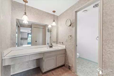 14715 Old Town, Riverview, MI 48193 photo 42