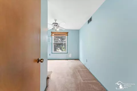 14715 Old Town, Riverview, MI 48193 photo 27