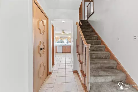14715 Old Town, Riverview, MI 48193 photo 5