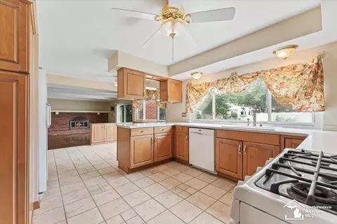 14715 Old Town, Riverview, MI 48193 photo 8