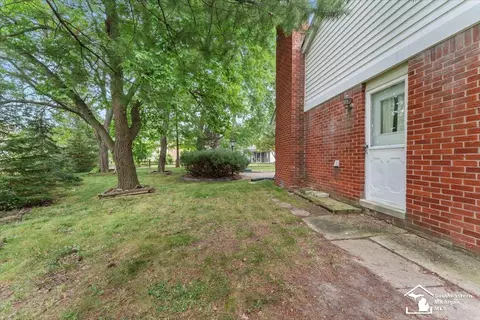 14715 Old Town, Riverview, MI 48193 photo 44