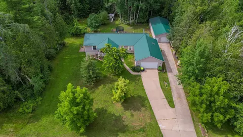 2576 Sandbridge, Gladwin, MI 48624 photo 5