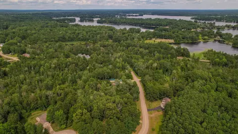 2576 Sandbridge, Gladwin, MI 48624 photo 11