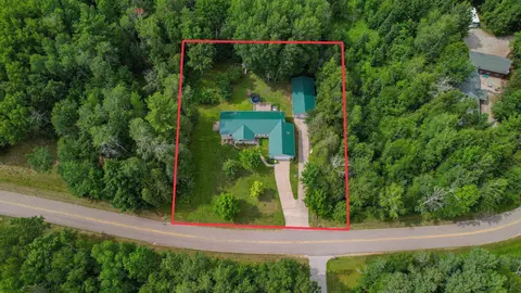 2576 Sandbridge, Gladwin, MI 48624 photo 4