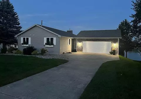 Exterior - 4440 Hamilton, Gladwin, MI 48624 photo 4 of 19
