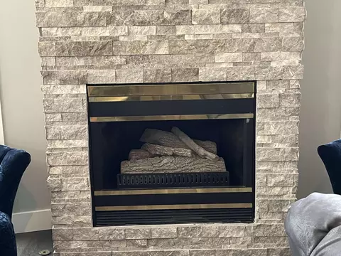Living - 4440 Hamilton, Gladwin, MI 48624 photo 2 of 13