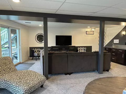 Living - 4440 Hamilton, Gladwin, MI 48624 photo 10 of 13