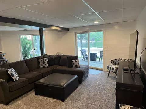 Living - 4440 Hamilton, Gladwin, MI 48624 photo 7 of 13