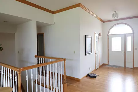 Entry Way - 6520 Stonebrook, Flushing, MI 48433 photo 1 of 1