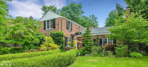 1144 Bedford, Grosse Pointe Park, MI 48230